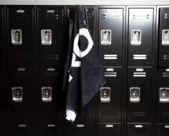 Rogue Beach Towel -Rogue Fitness Online Sale AT0053 web1 s8vouu