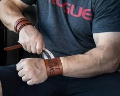 Rogue Leather Wrist Wraps - Don't Weaken -Rogue Fitness Online Sale GL WRISTWRAPS web10 fxrztg